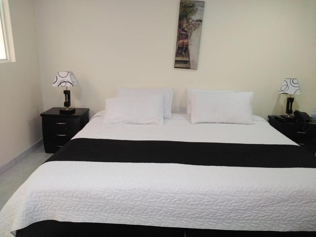 Hotel Sweet Home Bogota Bagian luar foto