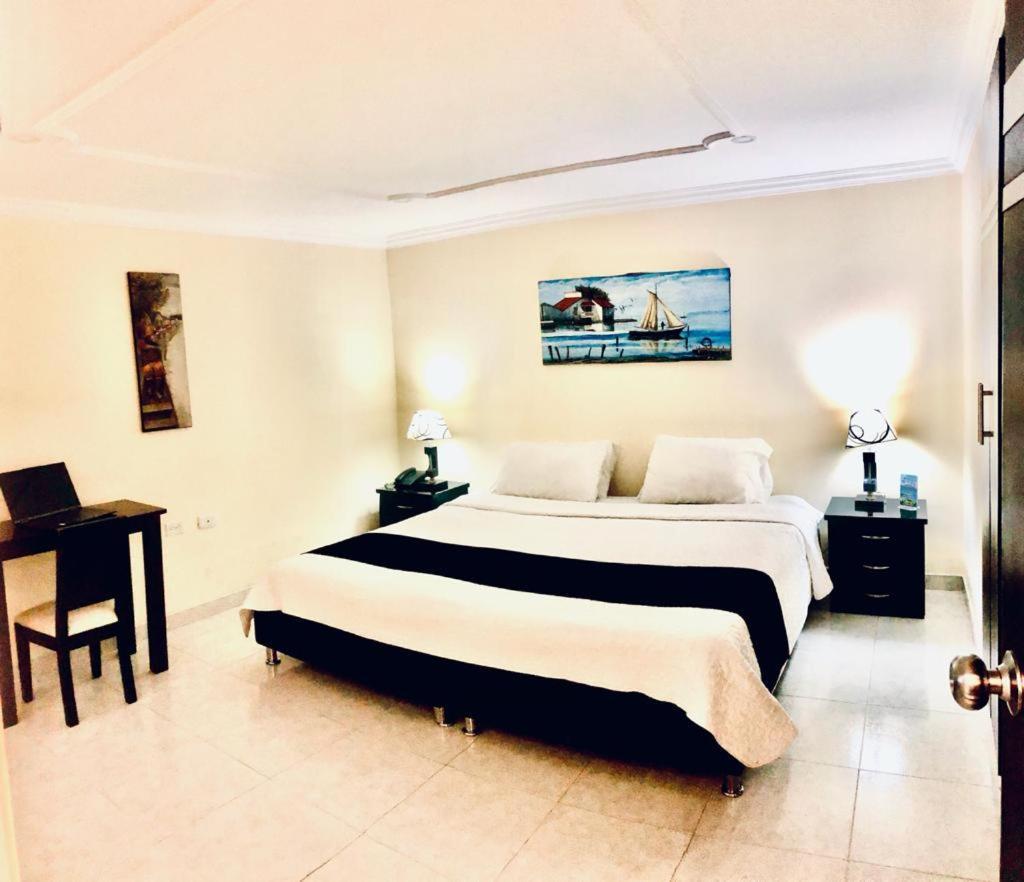 Hotel Sweet Home Bogota Bagian luar foto