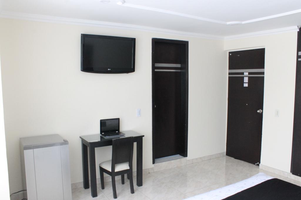 Hotel Sweet Home Bogota Bagian luar foto
